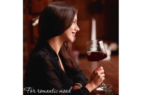 https://www.luxbe.com/images/thumbnails/600/405/detailed/4/red-white-wine-crystal-glasses-tall_8mvt-ig.jpg?t=1667403256
